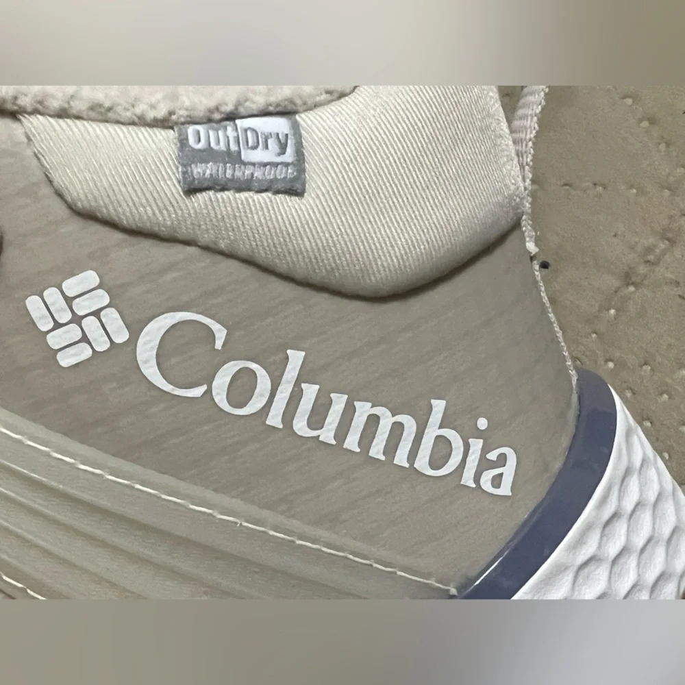New Columbia Women's Facet 75 Equinox Hiking Boots Waterproof OutDry Shoe -US 7